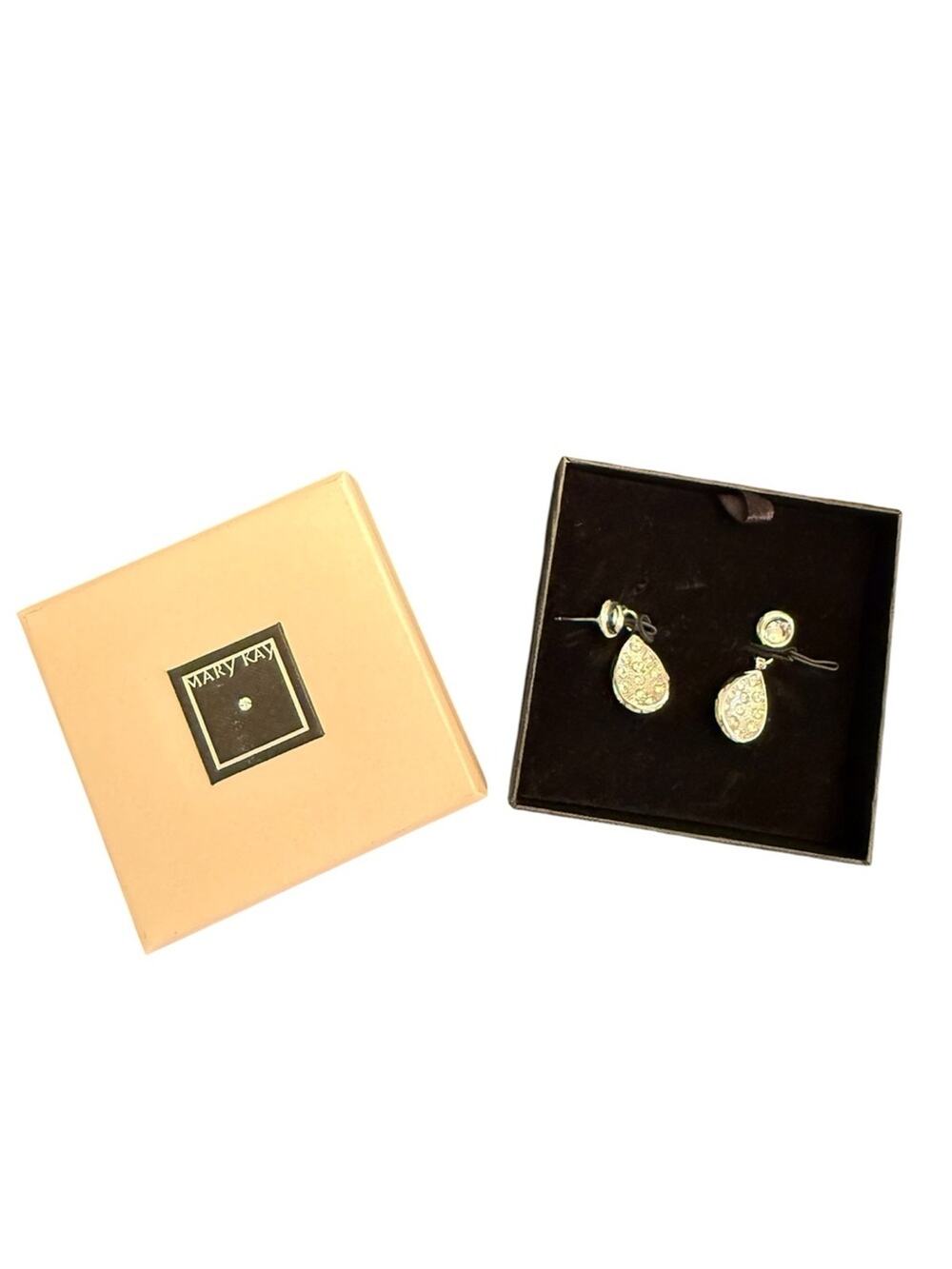 NEW Mary Kay Silver Rhinestone Tear Drop Dangly Earrings New in Box
